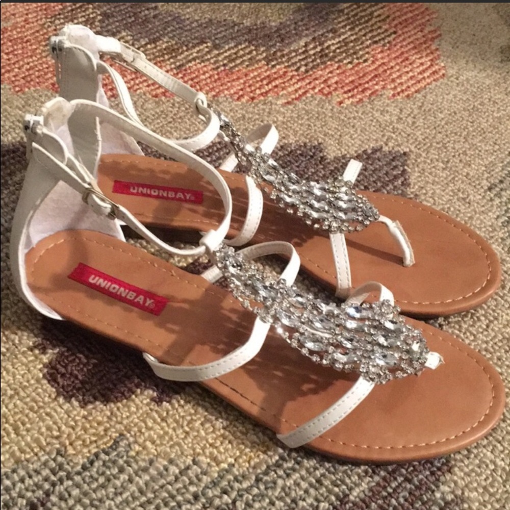 Union bay Crystal flat sandals